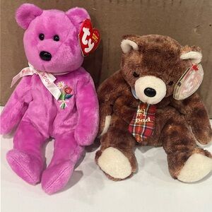 Two beanies bears Mother and Pappa 2004